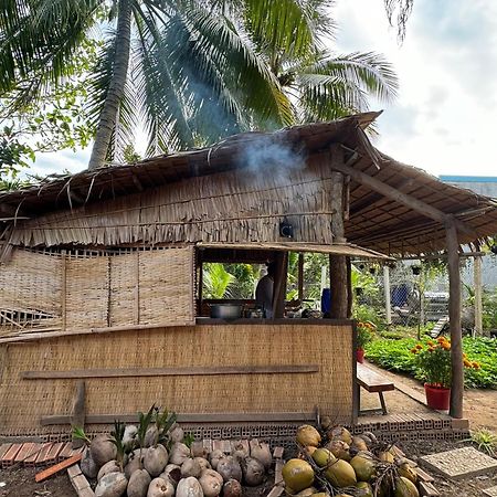 Nai Homestay Ben Tre Exteriör bild